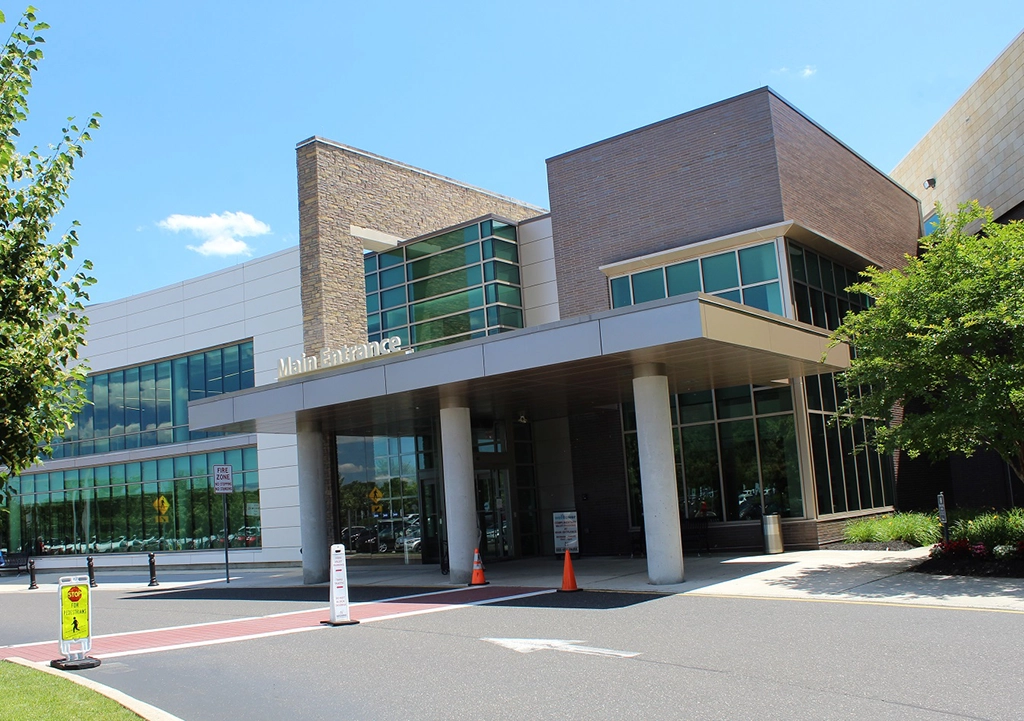 The Larchmont Medical Imaging Moorestown Office Front Entrance
